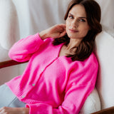 STRICKJACKE MIT V-AUSSCHNITT