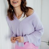 STRICKJACKE MIT V-AUSSCHNITT