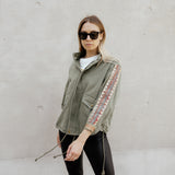 DENIM-JACKE IN KHAKI