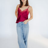 SPITZEN TOP