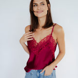 SPITZEN TOP