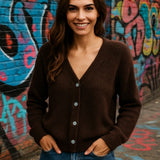 STRICKJACKE MIT V-AUSSCHNITT "CHOCOLATE"