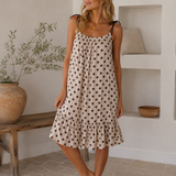 SPAGHETTITRÄGERKLEID MIT PUNKTEN