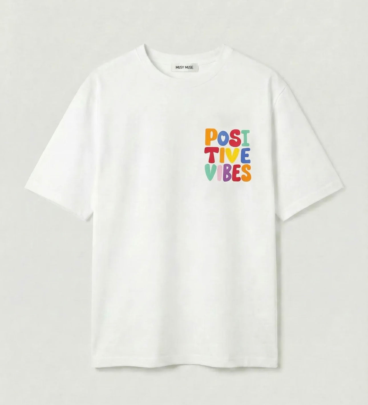OVERSIZE T-SHIRT „POSITIVE VIBES"