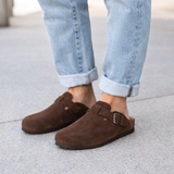 VELOURLEDER- CLOGS MIT SCHNALLE