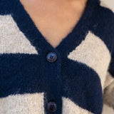 WEICHE STRICKJACKE "OLIVIA"