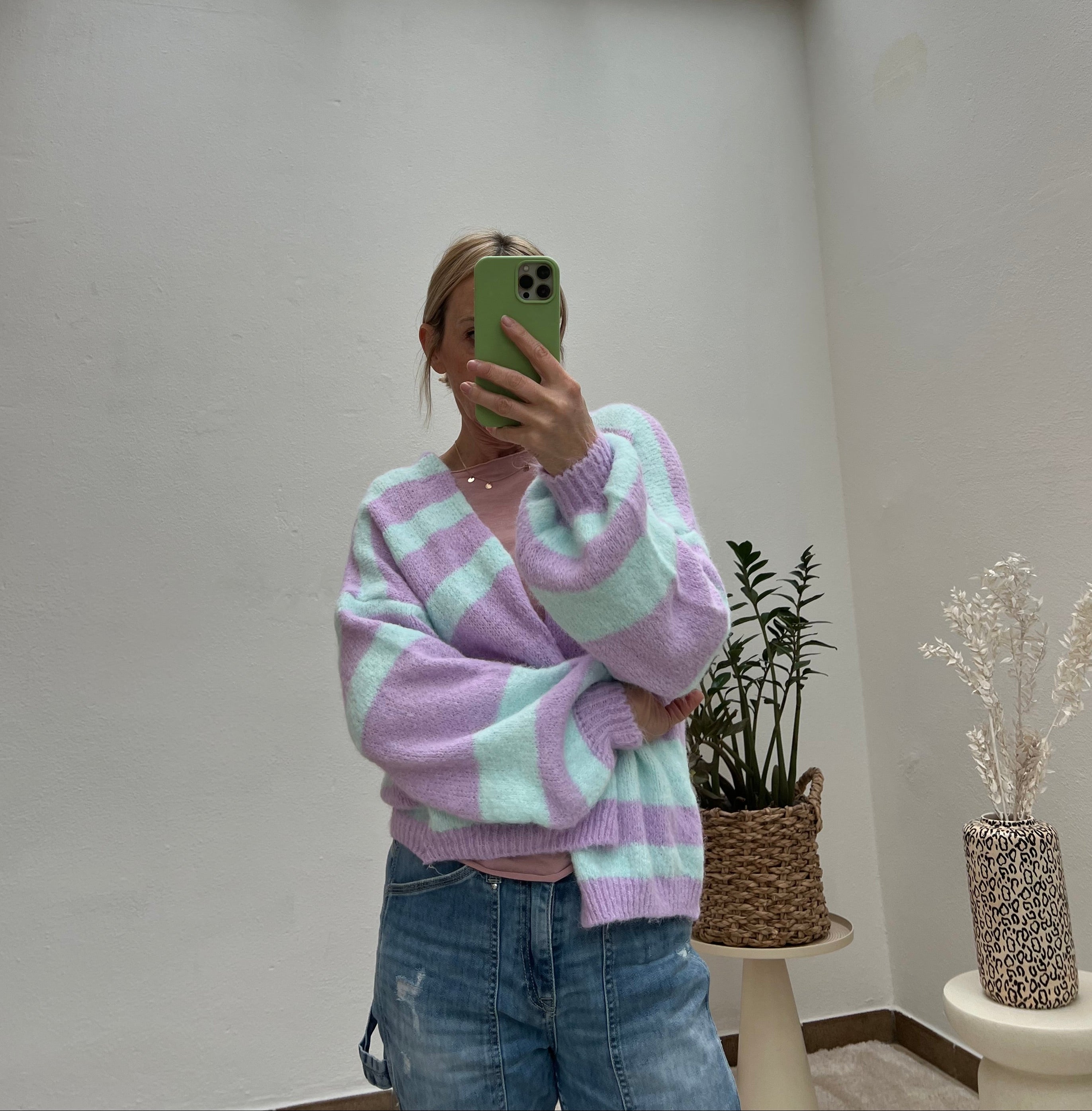 STRICKJACKE "PASTELLTRAUM“