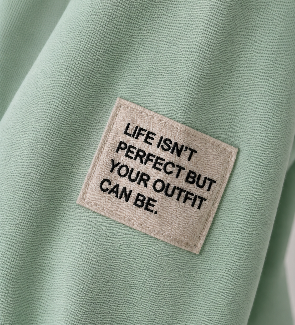 EINFARBIGER BUTTERSTOFF SWEATER "KEEP IT SIMPLE"