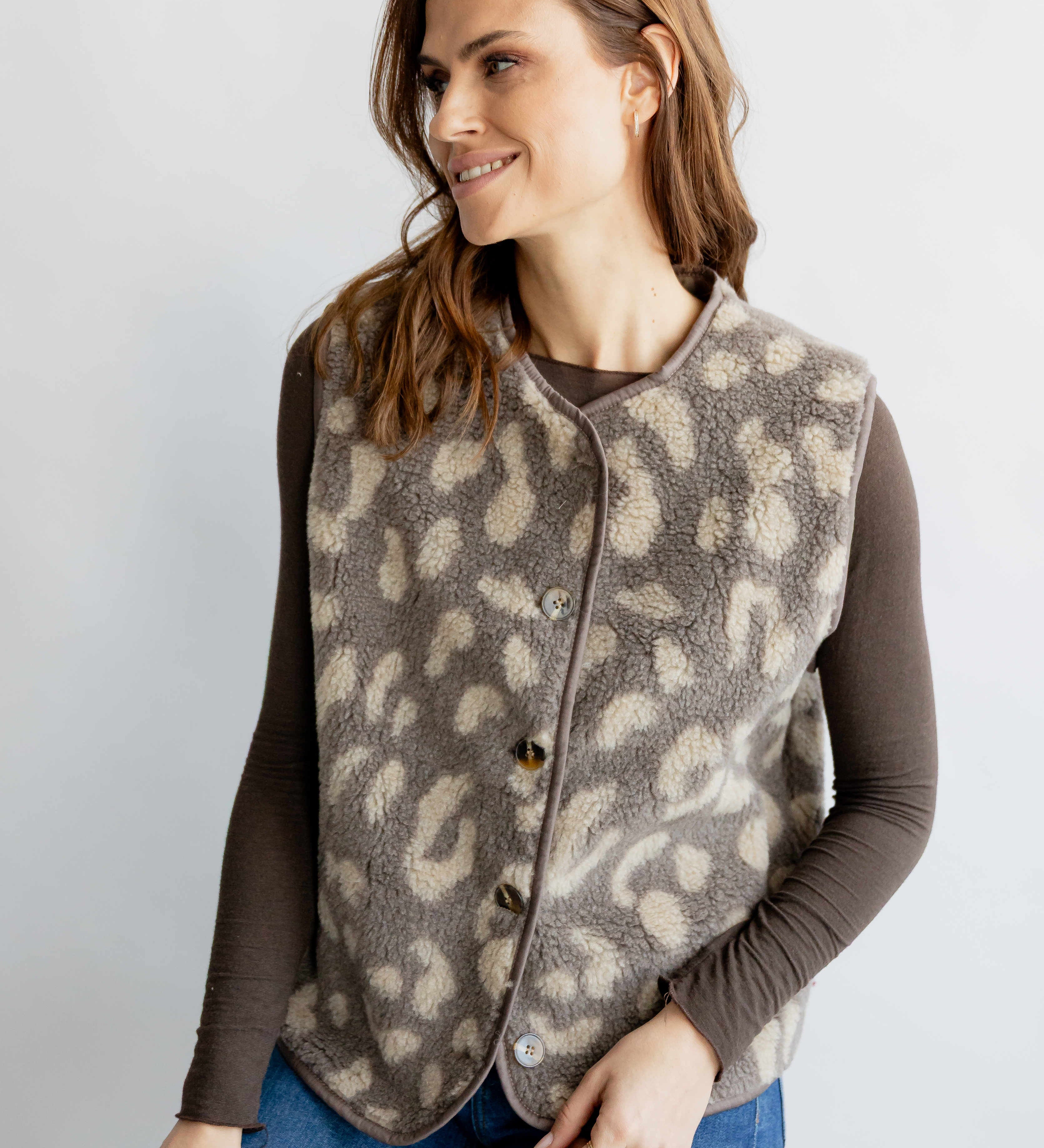 LEO TEDDYWESTE IN TAUPE