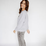 SWEATSHIRT MIT LEO-AUFSCHRIFT „AMOUR"
