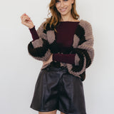 FAUX LEATHER SHORTS IN SCHOKOBRAUN