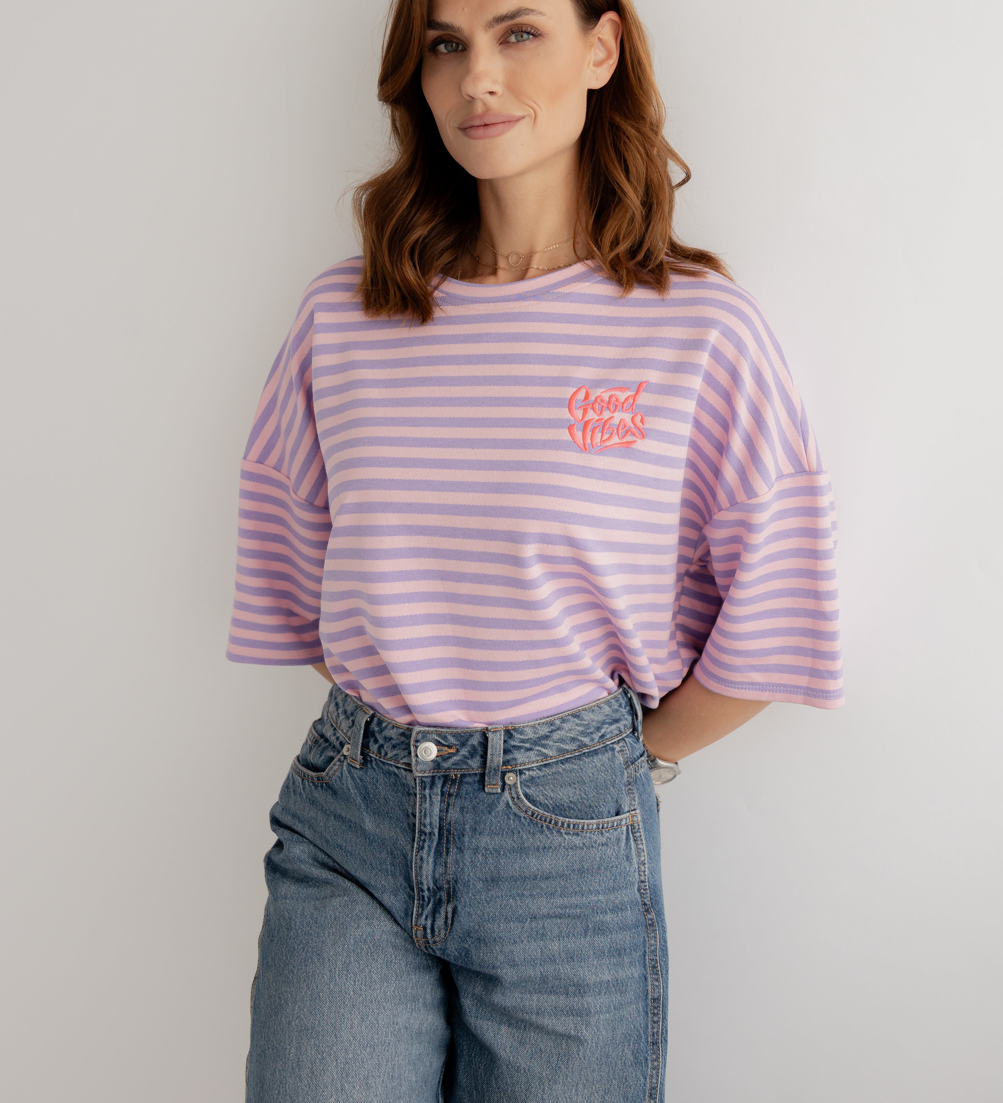 OVERSIZE T-SHIRT „GOOD VIBES"