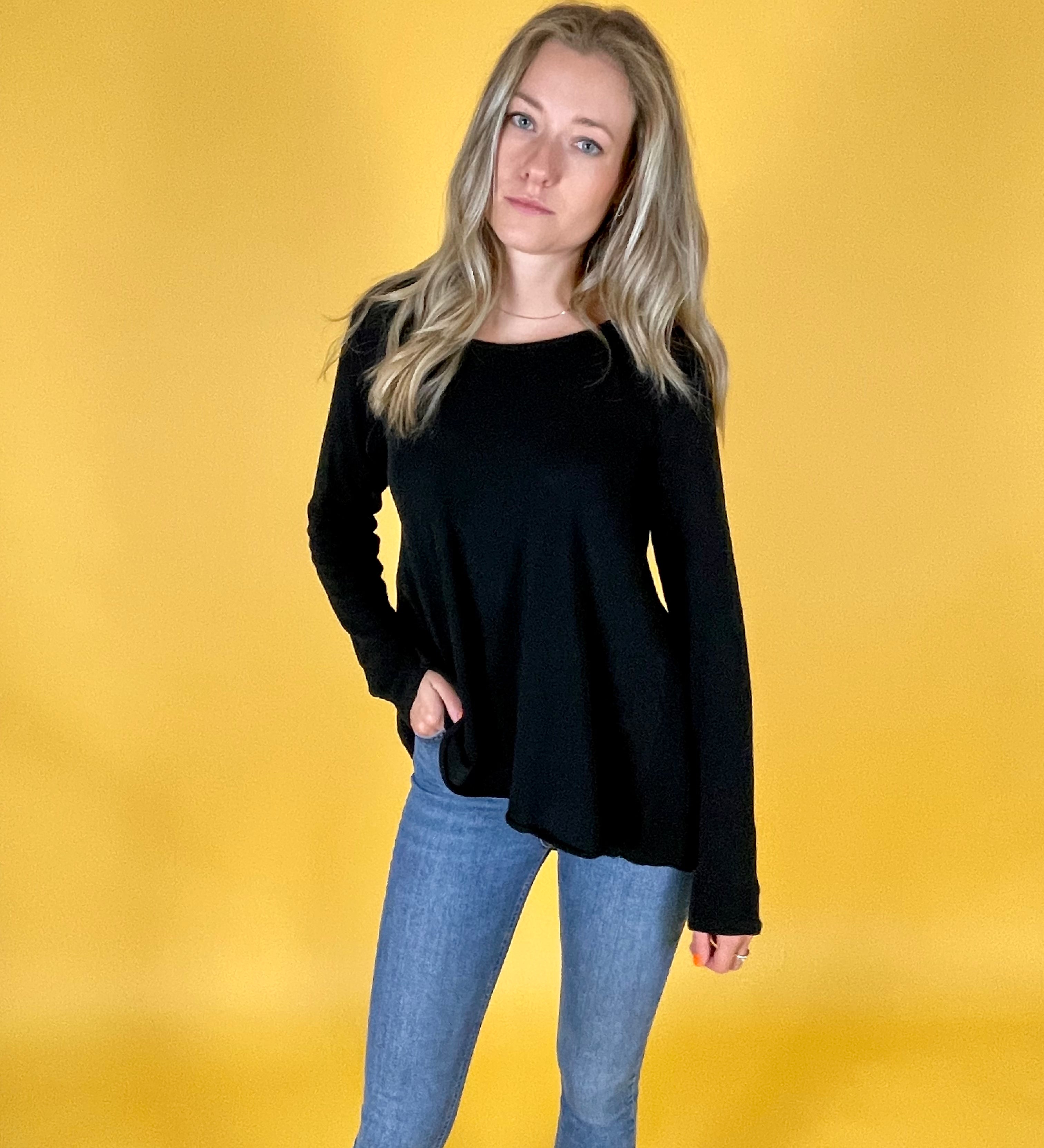 LANGÄRMLIGES LÄSSIGES UNTERZIEHSHIRT