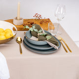 TISCHDECKE AUS MUSSELIN